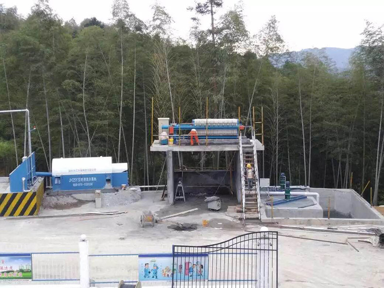 分离机与压滤机现场